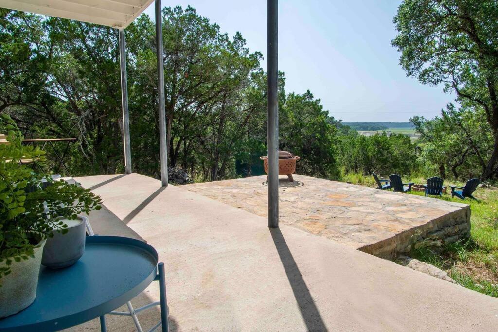 Serene Shores On Medina Lake Bandera Exterior photo