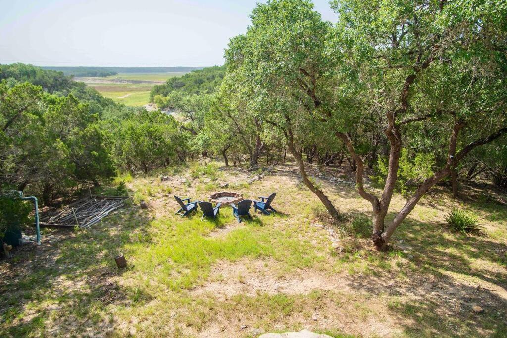 Serene Shores On Medina Lake Bandera Exterior photo
